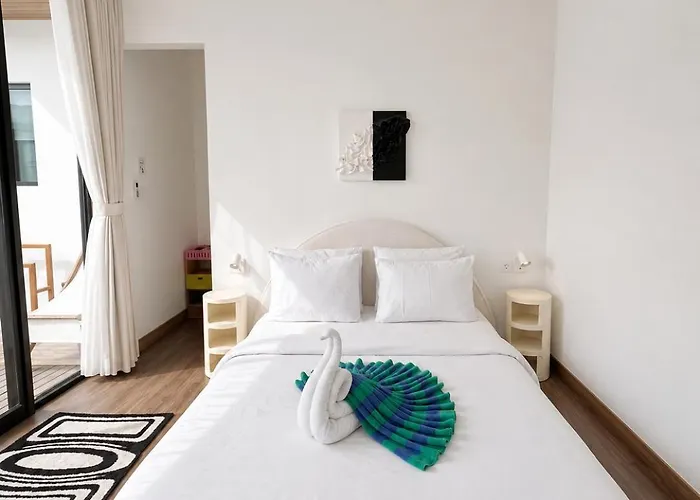 Nakuh Villa