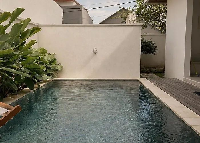Nakuh * Uluwatu